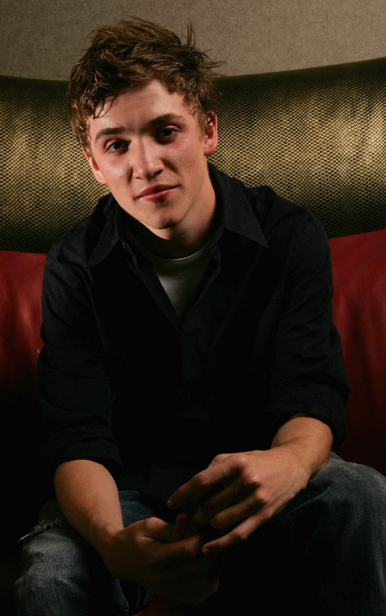 Kyle Gallner: pic #305995