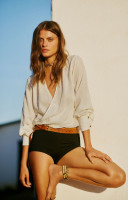 Lais Navarro photo #