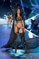 Lais Ribeiro photo #