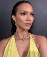Lais Ribeiro photo #