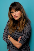 Lake Bell photo #