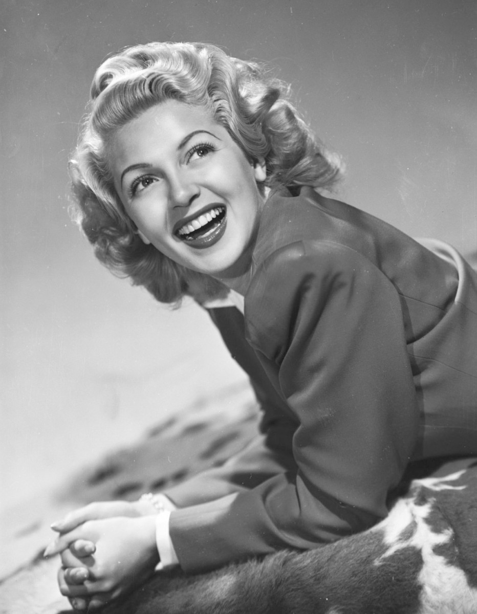 Lana Turner: pic #352655