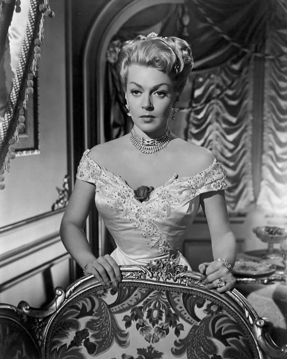 Lana Turner: pic #367370