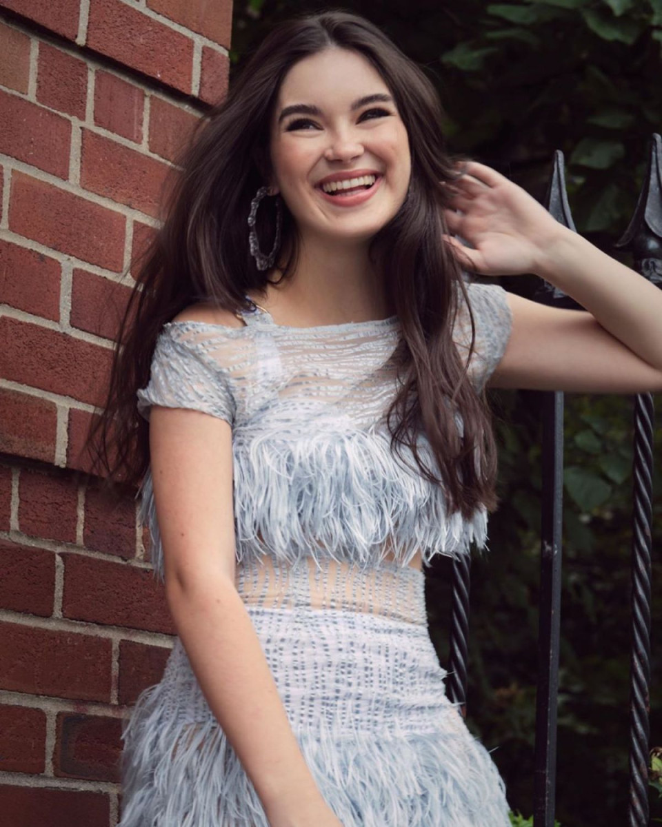 Landry Bender: pic #1187245