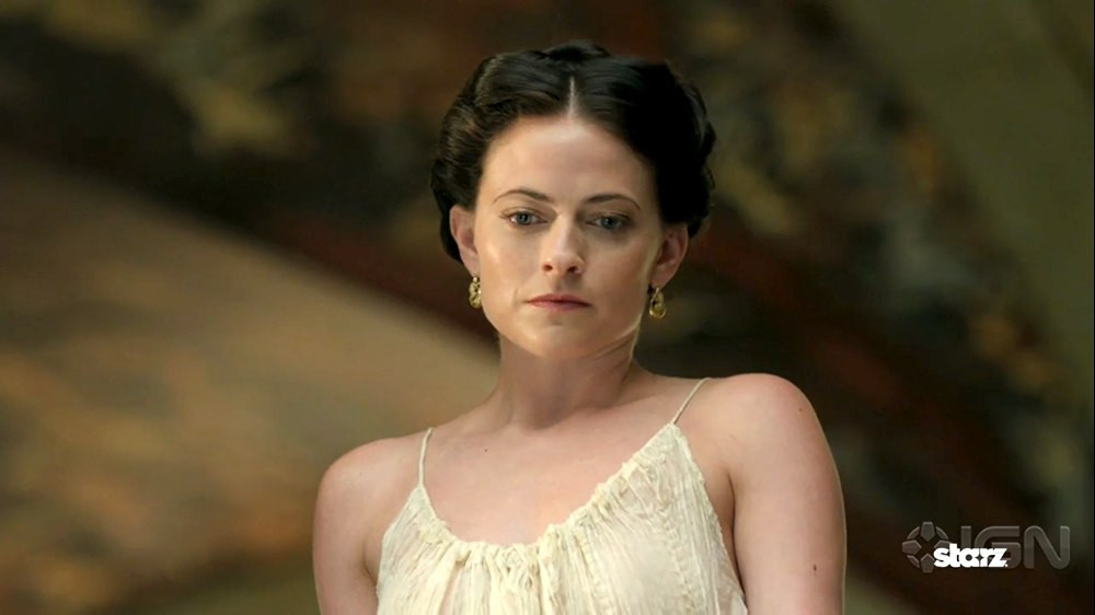 Lara Pulver: pic #672208