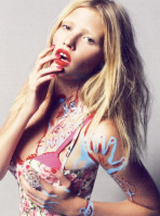 Lara Stone photo #