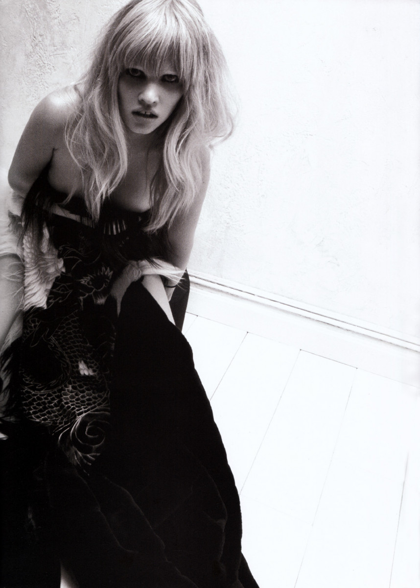 Lara Stone: pic #155133