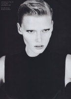 Lara Stone photo #