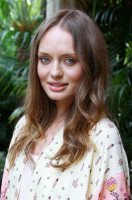 Laura Haddock photo #