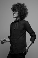 Laura Pergolizzi photo #