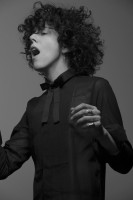 Laura Pergolizzi photo #