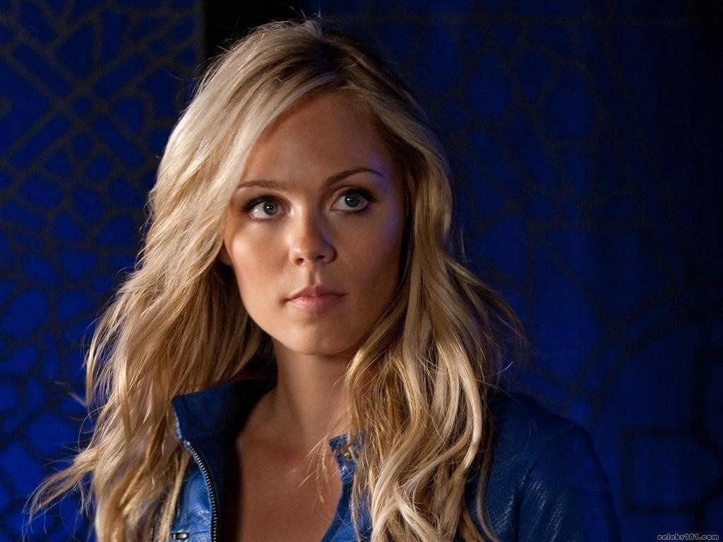 Laura Vandervoort: pic #631109