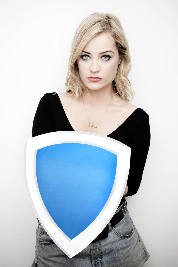 Laura Whitmore: pic #922867