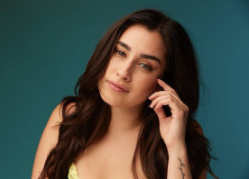 Lauren Jauregui photo #