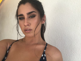 Lauren Jauregui photo #