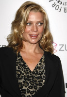 Laurie Holden photo #