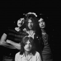 Led Zeppelin photo #