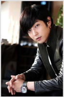 Lee Joon Ki photo #