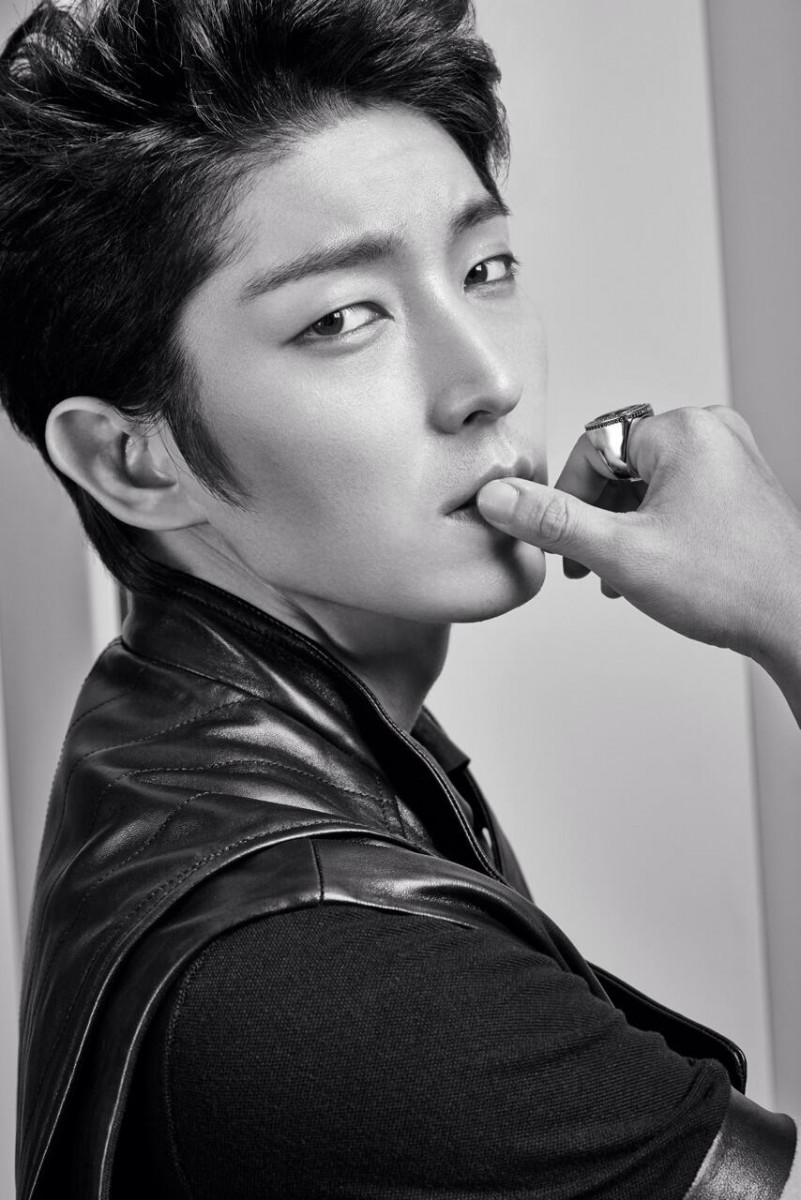 Lee Joon Ki: pic #898106