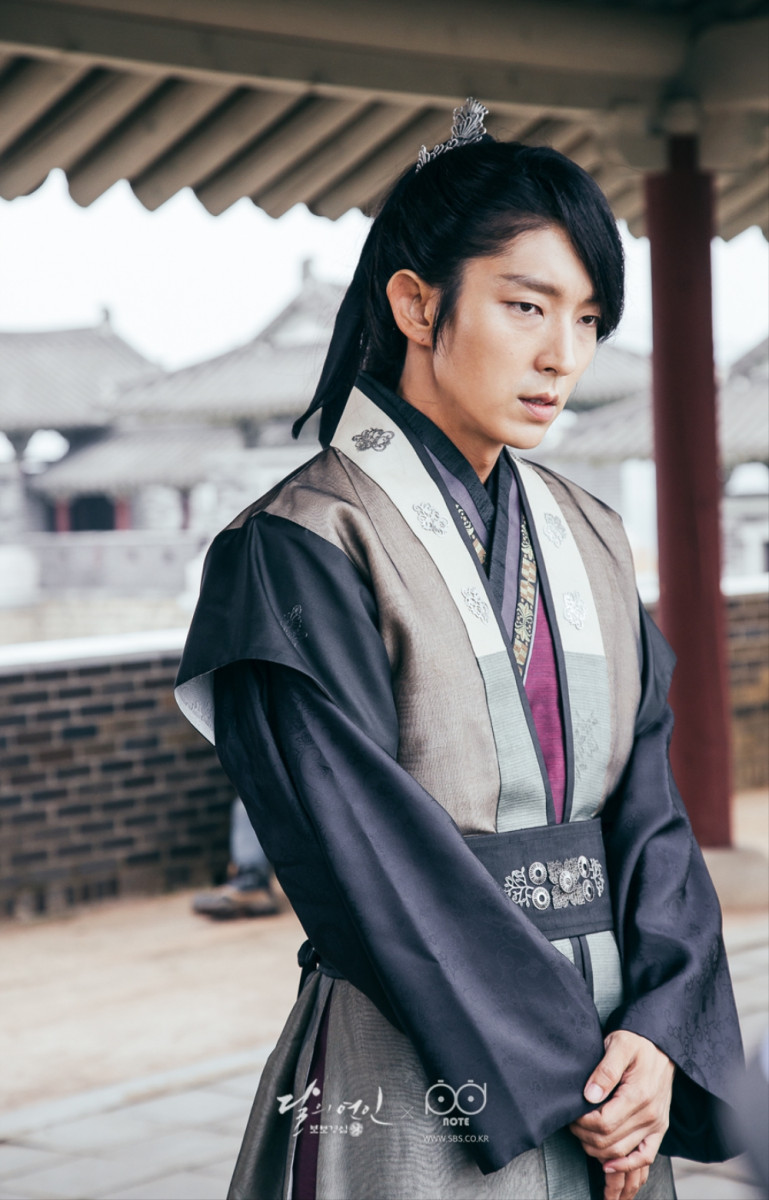 Lee Joon Ki: pic #900893