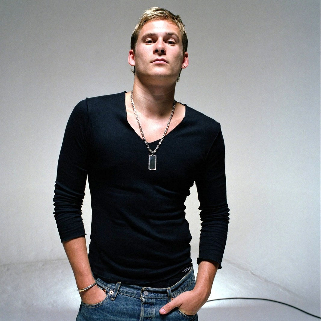 Lee Ryan: pic #671970