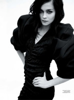 Leigh Lezark photo #