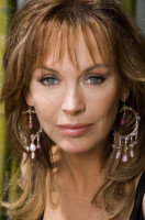 Lesley-Anne Down photo #