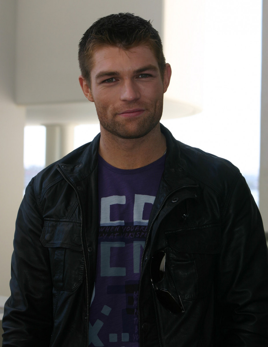 Liam McIntyre: pic #579750