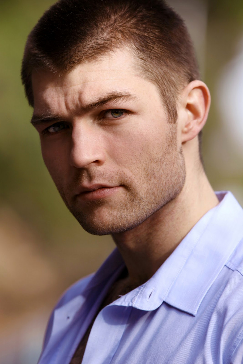 Liam McIntyre: pic #584565