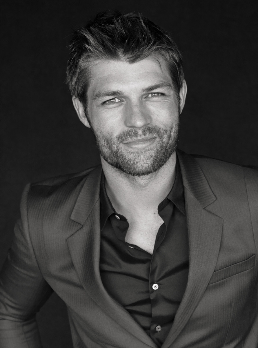 Liam McIntyre: pic #579746