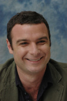 Liev Schreiber pic #203097