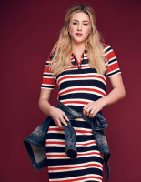 Lili Reinhart photo #