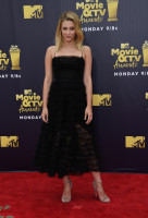 Lili Reinhart photo #