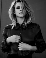 Lili Reinhart photo #