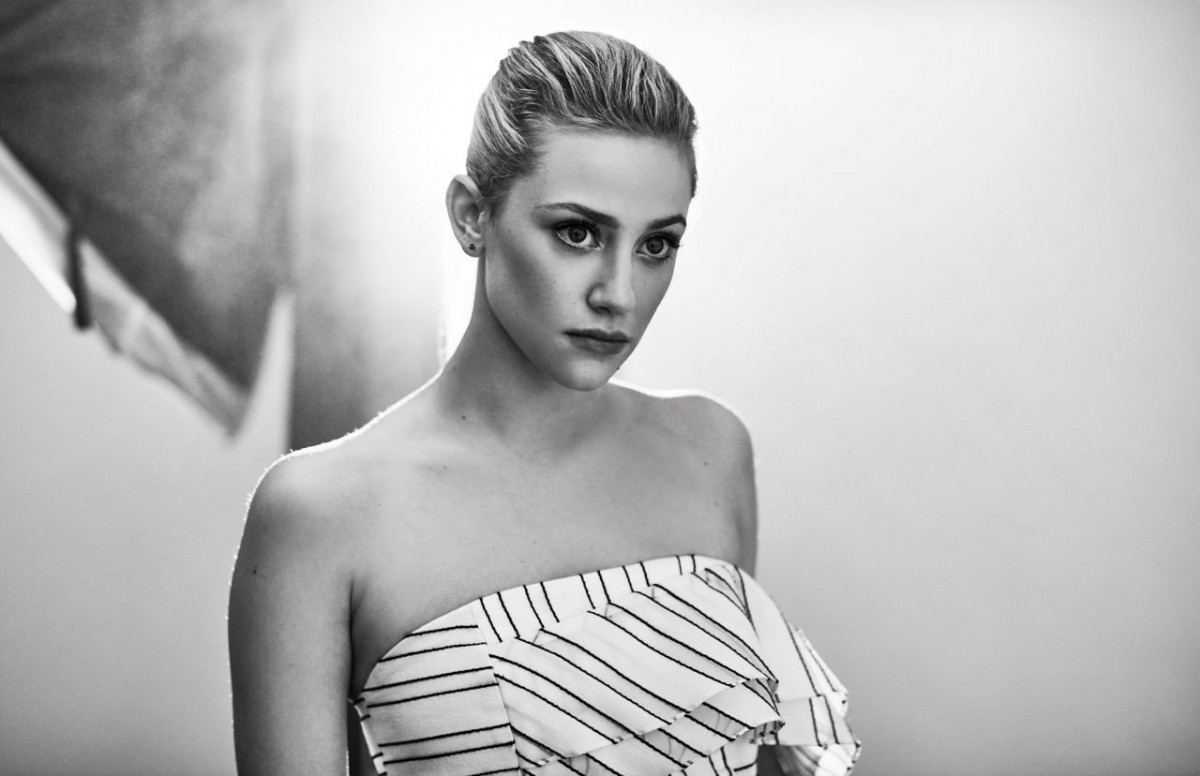 Lili Reinhart: pic #914215