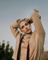 Lili Reinhart photo #