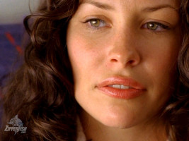 Evangeline Lilly photo #