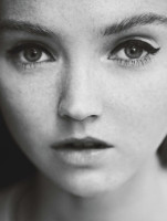 Lily Cole photo #