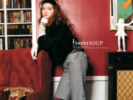 Lily Cole photo #