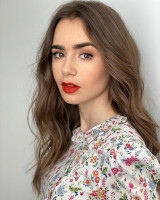 Lily Collins pic #1243416