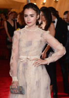 Lily Collins photo #