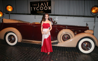 Lily Collins photo #