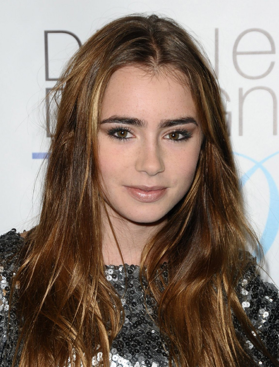 Lily Collins: pic #313177