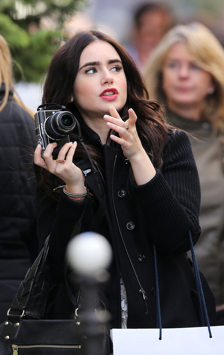 Lily Collins: pic #480081