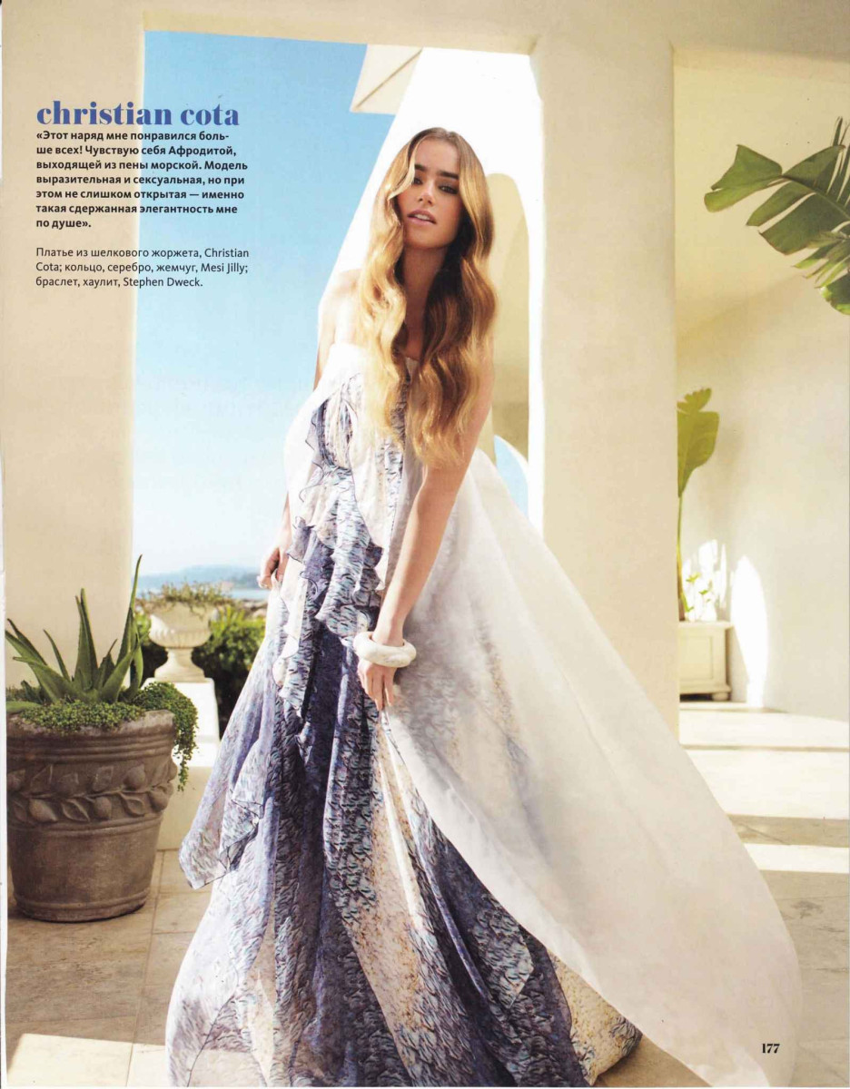 Lily Collins: pic #486475