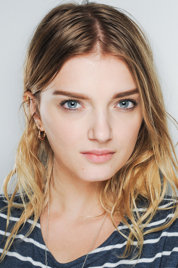 Lily Donaldson: pic #354325