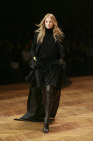 Lily Donaldson photo #