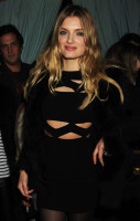 Lily Donaldson photo #