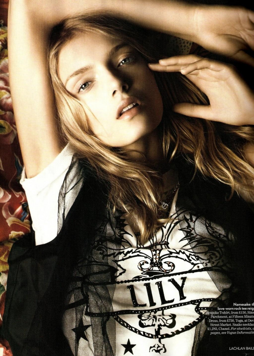 Lily Donaldson: pic #100097