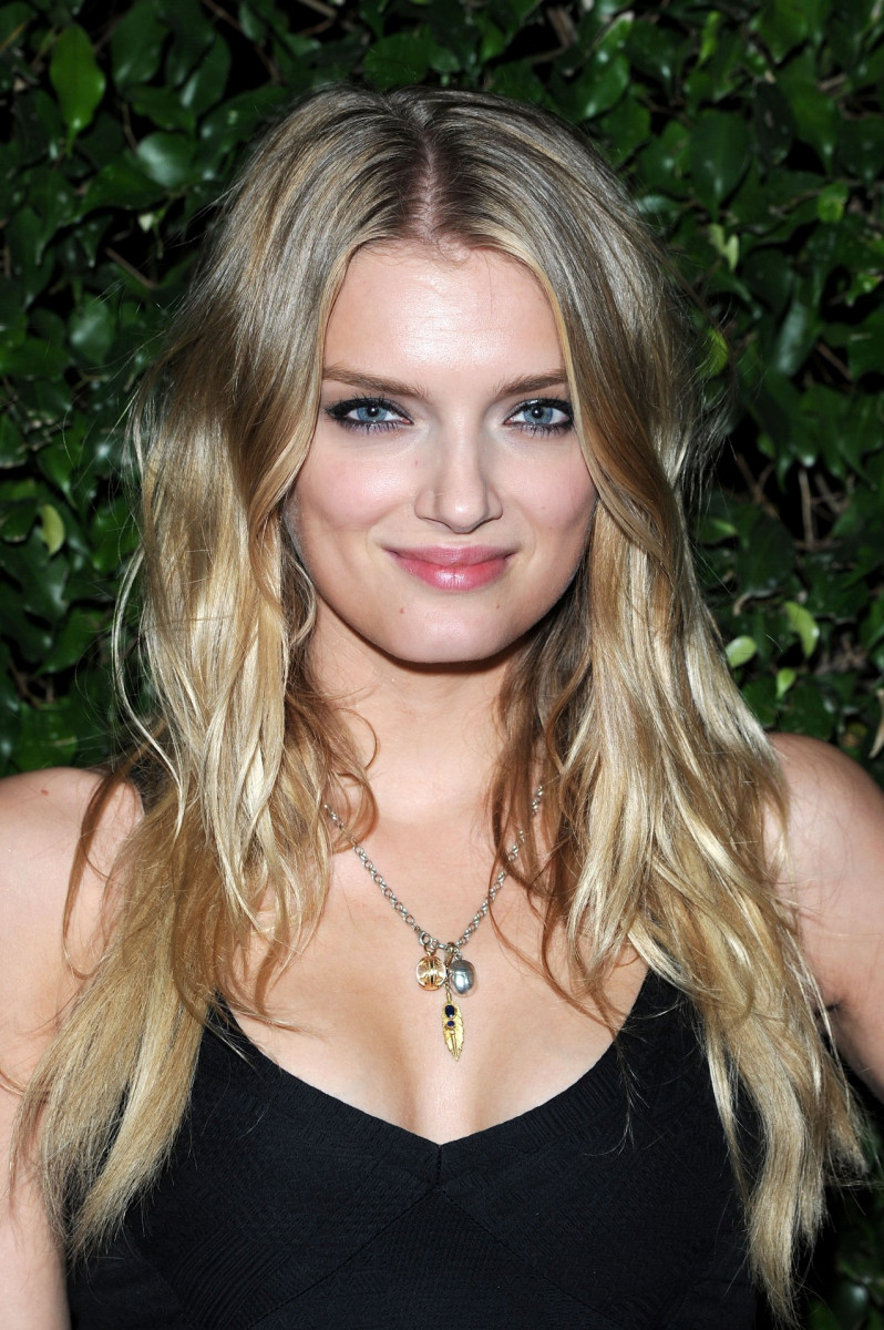 Lily Donaldson: pic #427645